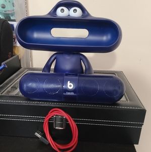 Beats pill
